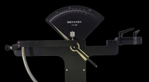 全自動(dòng)薄膜抗擺錘沖擊試驗(yàn)儀的主要結(jié)構(gòu)與技術(shù)參數(shù)！